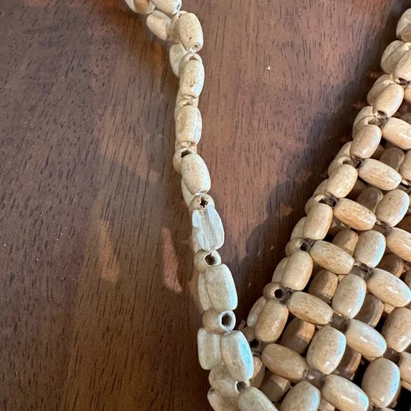 Faithfull the Brand wooden beaded purse, sold with cloth bag - Picture 7 of 7